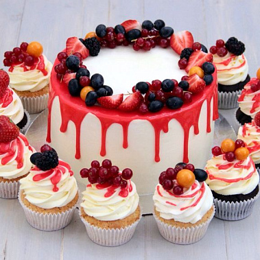 Торт глазурь и ягоды купить - старыйоскол.сладкоежкин.рф